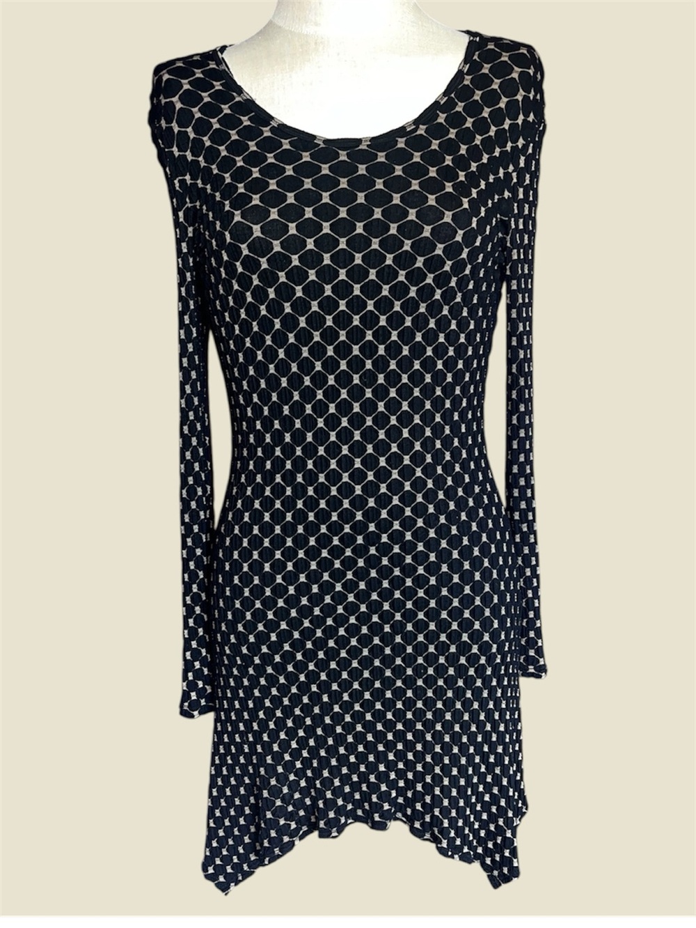 🖤Tianello Dress/Tunic Scoop Neck Long Sleeve Stretchy Black • USA Made